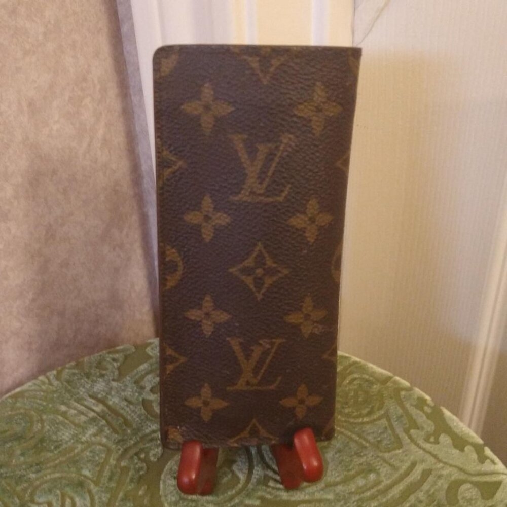 Louis Vuitton Simple Sunglass Case Holder Monogram